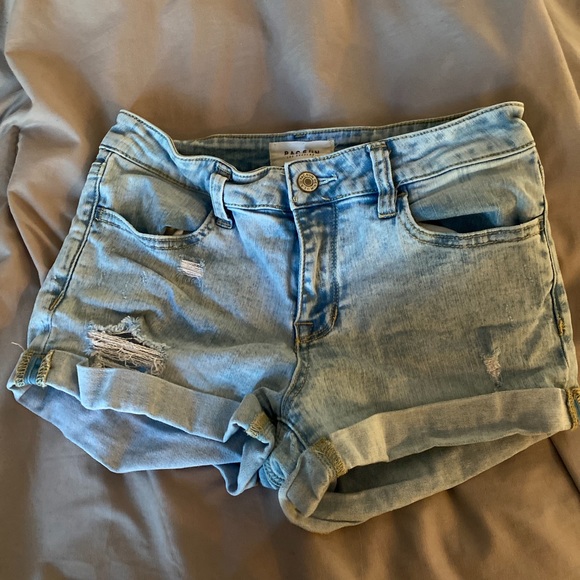 Jean shorts - Picture 1 of 1